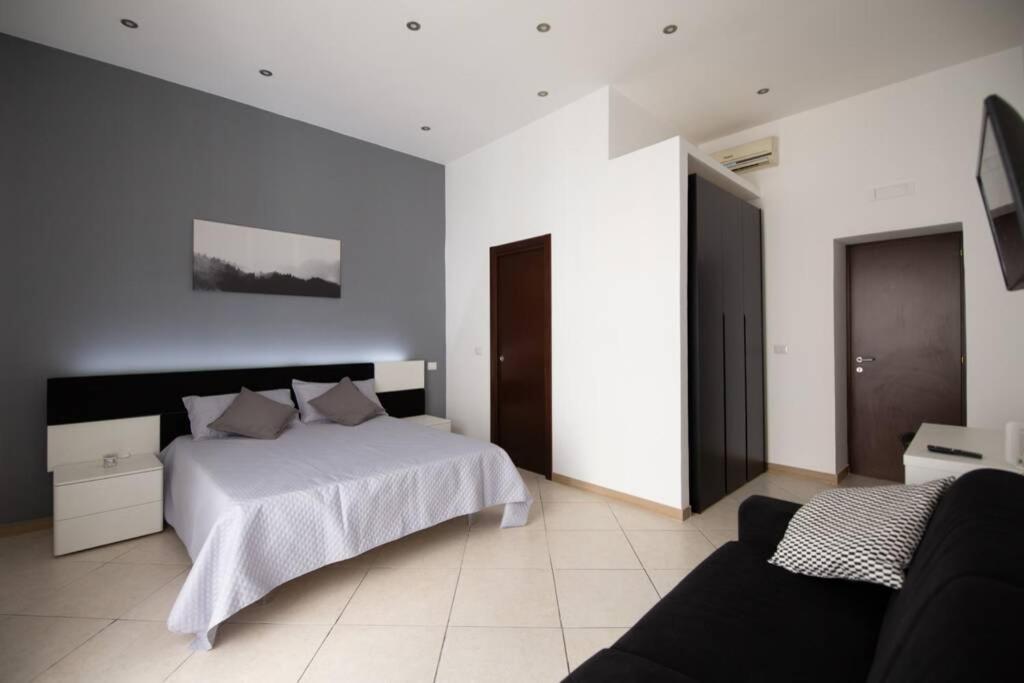 Toledo Jacuzzi Appartment Naples Extérieur photo